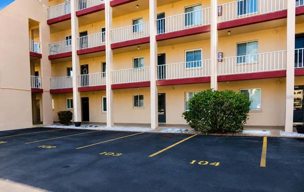 4111 HERON WAY #E-103, Bradenton, FL 34205