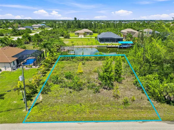 10462 POUGHKEEPSIE CIR, Port Charlotte, FL 33981