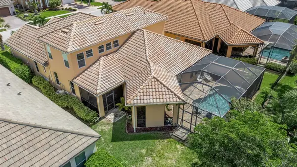10310 EASTWOOD DR, Bradenton, FL 34211