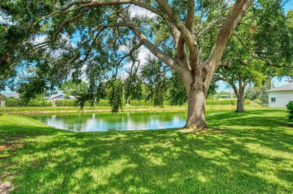 3911 77TH PL E, Sarasota, FL 34243