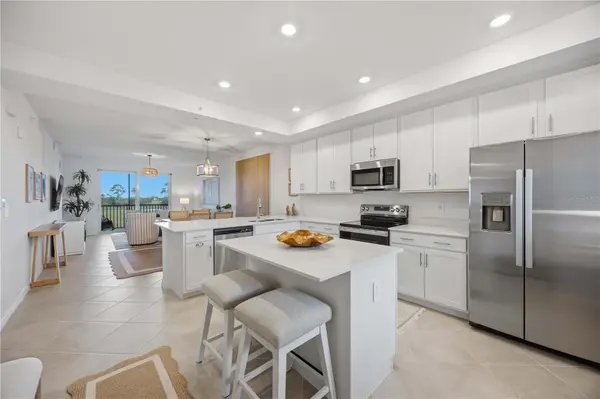 17565 OPAL SAND DR #205, Venice, FL 34293