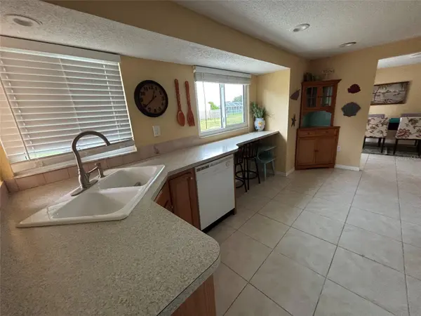 650 HARTFORD DR NW, Port Charlotte, FL 33952