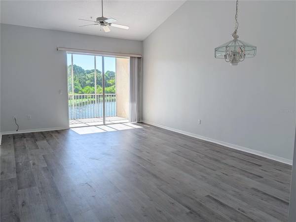 8390 WINGATE DR #525, Sarasota, FL 34238