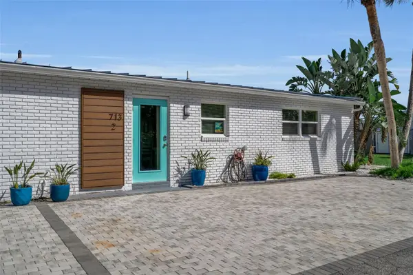 713 SAINT JUDES DR S #2, Longboat Key, FL 34228