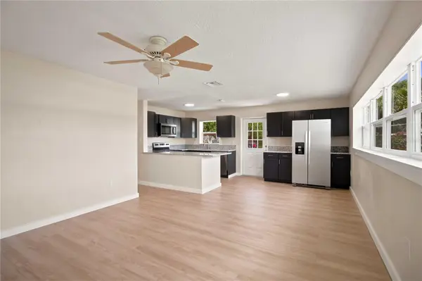 2057 GARDEN Pkwy, Bradenton, FL 34205