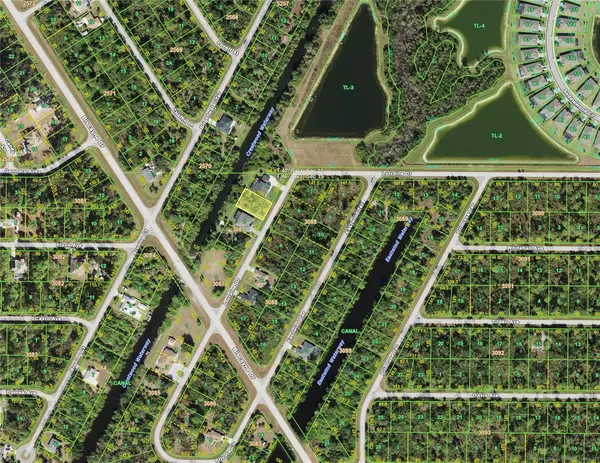 2137 LORRAINE DR, Port Charlotte, FL 33953