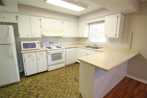 2530 TERRY LANE, Sarasota, FL 34231