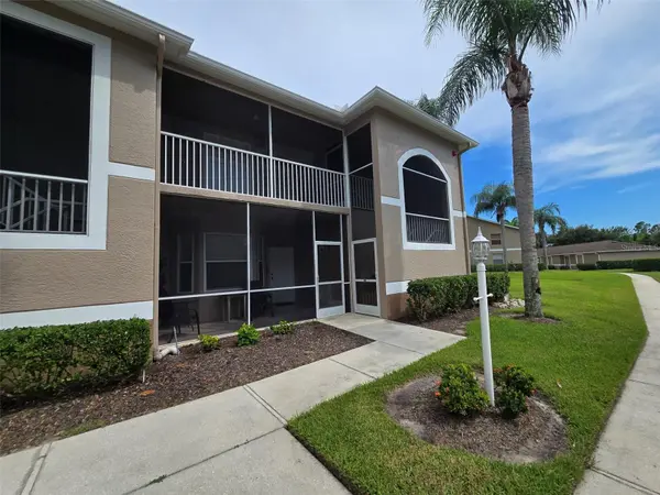 5320 HYLAND HILLS AVE #2218, Sarasota, FL 34241