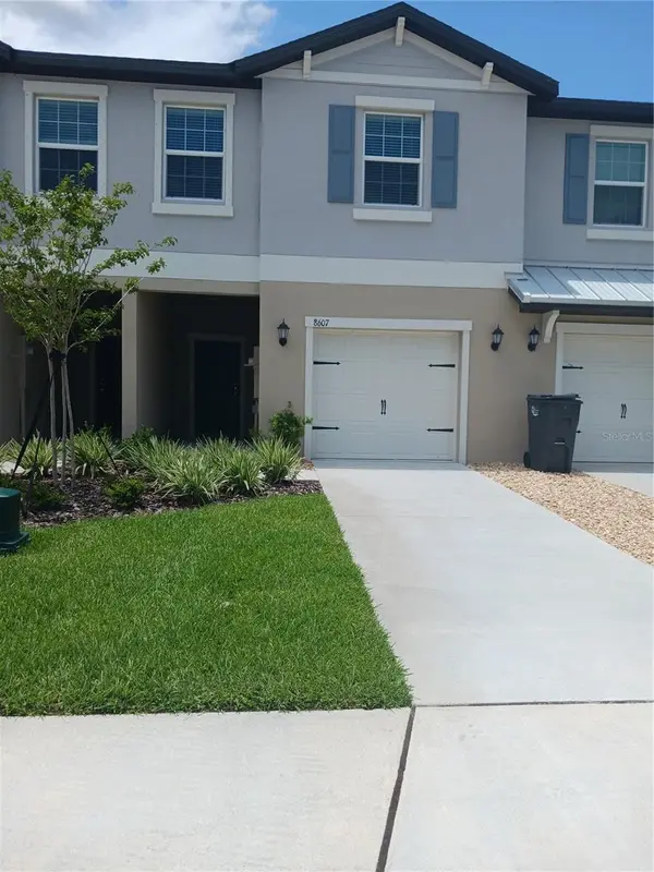 8607 TROPICAL AIRE LN, Parrish, FL 34219