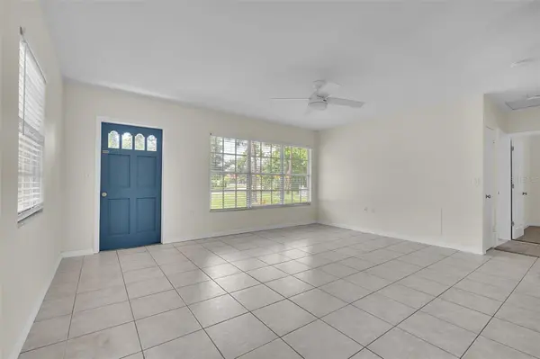 516 LAUREL RD W, Nokomis, FL 34275