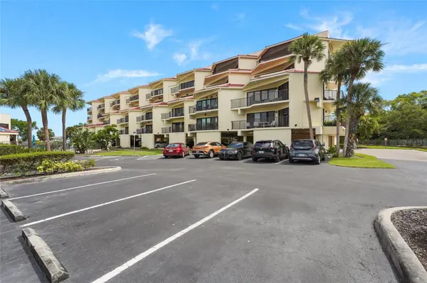 204 3RD ST W #103, Bradenton, FL 34205