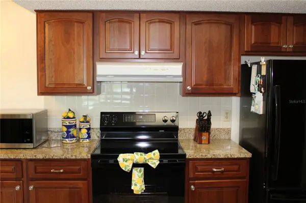 327 108TH ST W #327, Bradenton, FL 34209