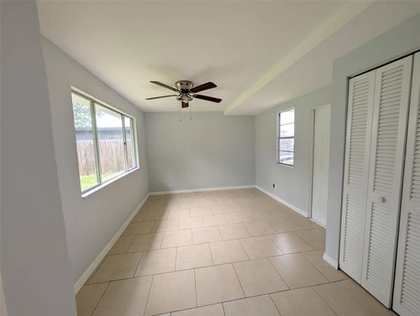 3408 DUDLEY ST, Sarasota, FL 34235