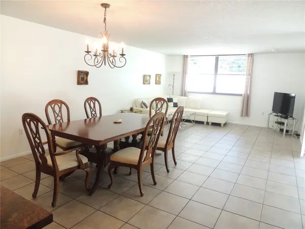 324 TIMBERLAKE DR #324, Bradenton, FL 34210