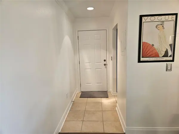 1737 PARAKEET WAY #2, Sarasota, FL 34232