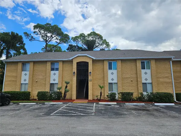 1737 PARAKEET WAY #2, Sarasota, FL 34232
