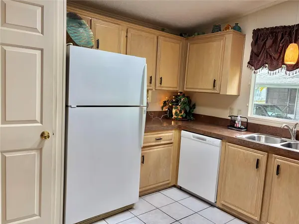 5707 45TH ST E #64, Bradenton, FL 34203