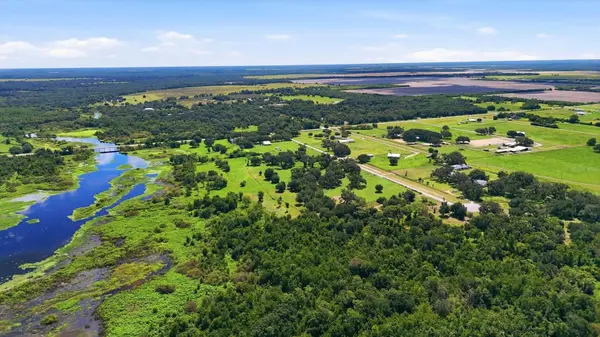 26115 39TH PL E BLVD, Myakka City, FL 34251