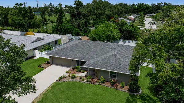 5210 36TH AVENUE CIR W, Bradenton, FL 34209