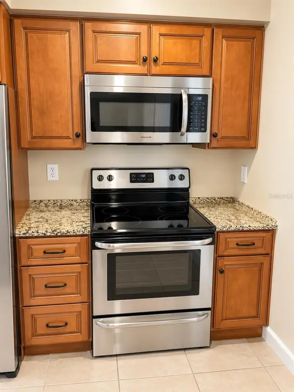 6327 MIDNIGHT PASS RD RD #999, Sarasota, FL 34242