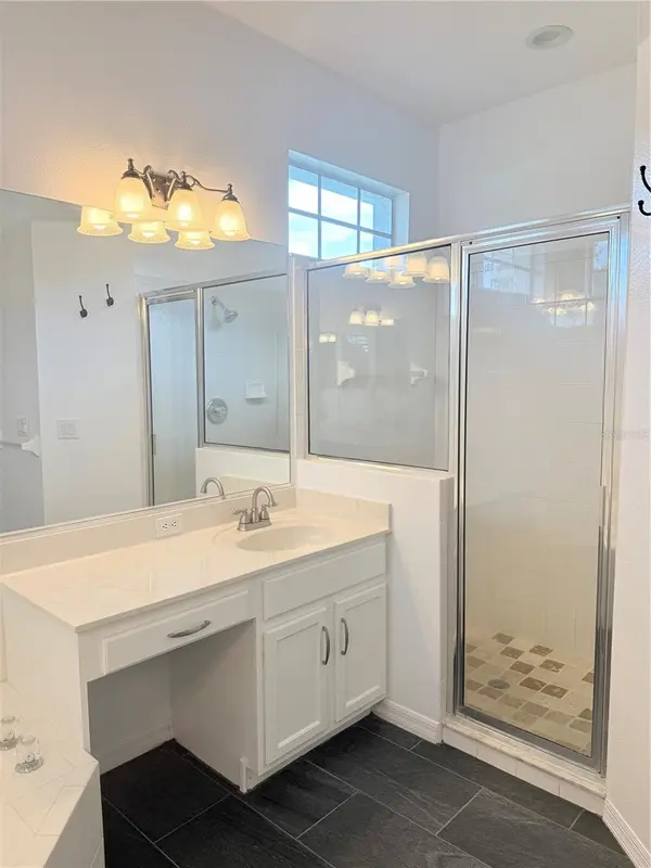 6607 MEANDERING WAY, Bradenton, FL 34202