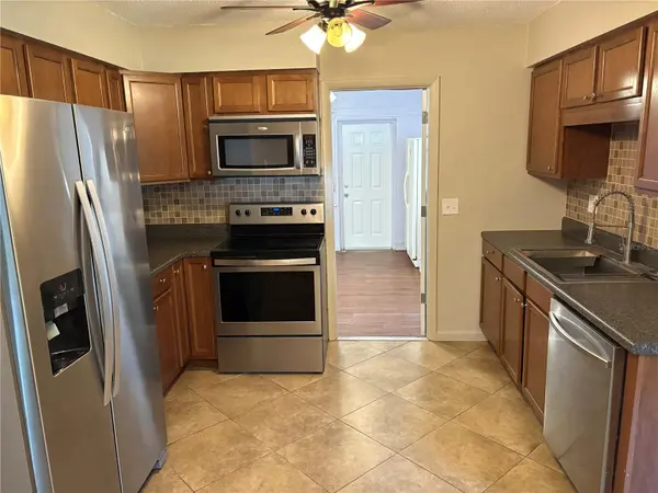 6024 48TH AVENUE DR E, Bradenton, FL 34203