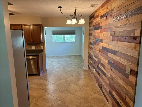6024 48TH AVENUE DR E, Bradenton, FL 34203