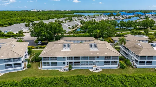 1249 EDGEWATER CIR #73, Bradenton, FL 34209