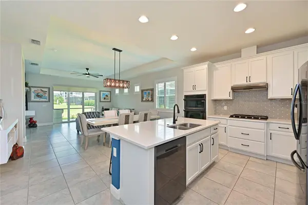 10715 KLEE AVE, Bradenton, FL 34212