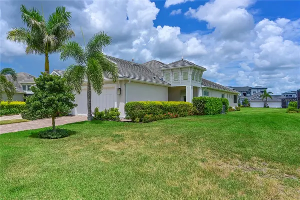 10715 KLEE AVE, Bradenton, FL 34212