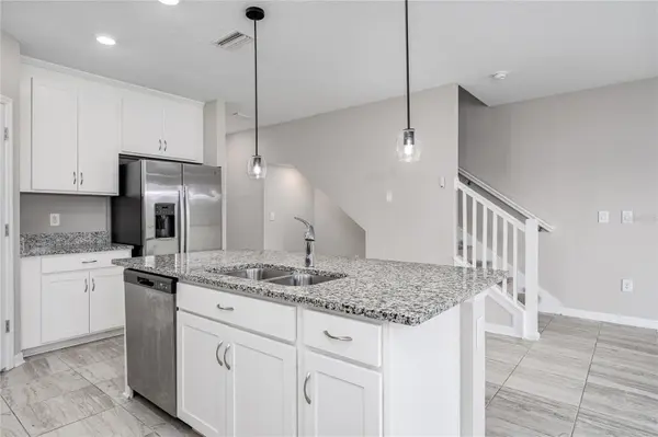 5528 TRIPOLI DR, Palmetto, FL 34221