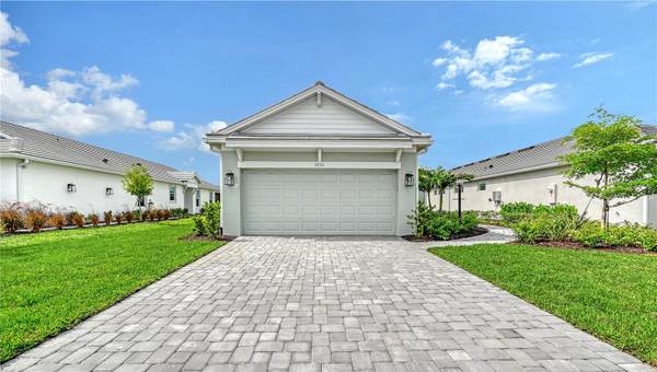 3231 ALBA CIR, Bradenton, FL 34211