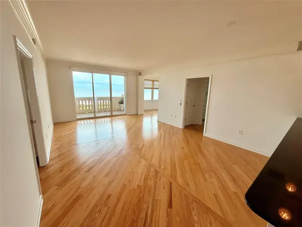 750 N TAMIAMI TRL #1609, Sarasota, FL 34236
