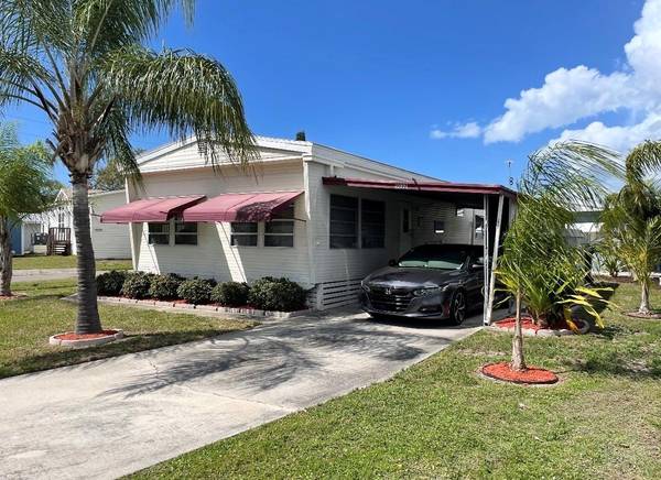 5037 9TH ST W, Bradenton, FL 34207