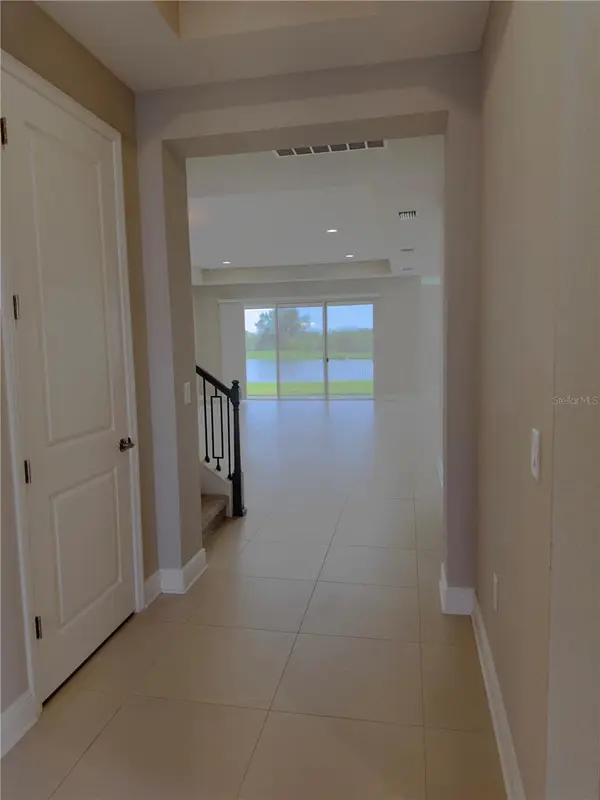 17675 SAVORY MIST CIR, Lakewood Ranch, FL 34211