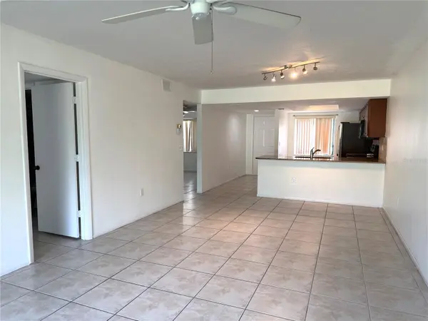 7750 EAGLE CREEK DR #7750, Sarasota, FL 34243