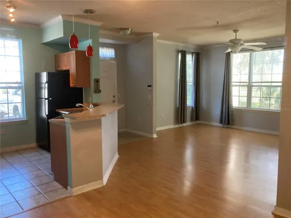 5541 ROSEHILL RD #101, Sarasota, FL 34233