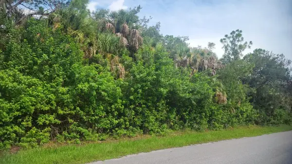68 ELLINGTON ST, Port Charlotte, FL 33953