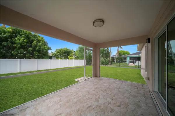 2007 NW 21ST ST, Cape Coral, FL 33993