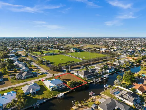 241 SW 40TH ST, Cape Coral, FL 33914