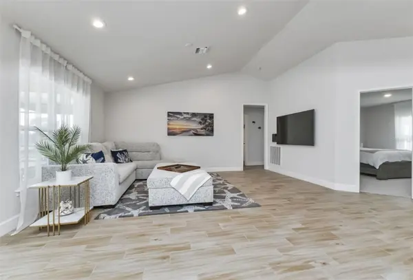7664 MERONI BLVD, North Port, FL 34291