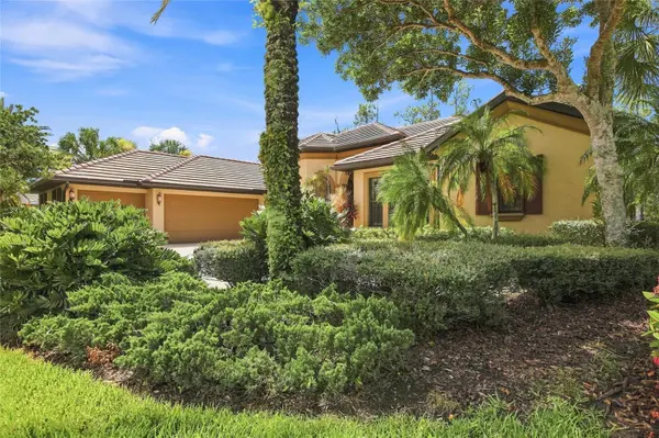 9295 TRIESTE DR, Fort Myers, FL 33913