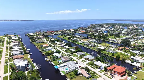 124 ROSELLE CT, Port Charlotte, FL 33952