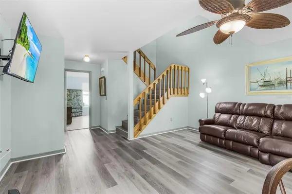 13721 MARKHAM LN #4, Fort Myers, FL 33919