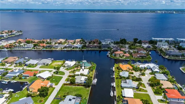 110 GULFVIEW RD, Punta Gorda, FL 33950