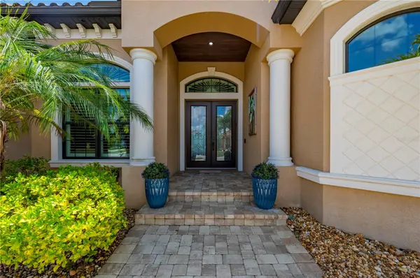 325 SEGOVIA DR, Punta Gorda, FL 33950