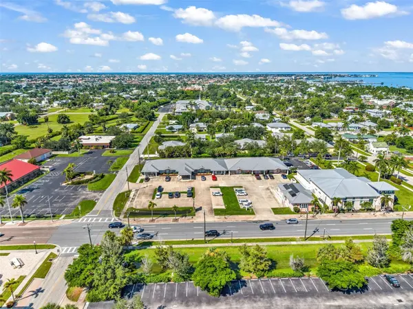 425 CROSS ST #116, Punta Gorda, FL 33950