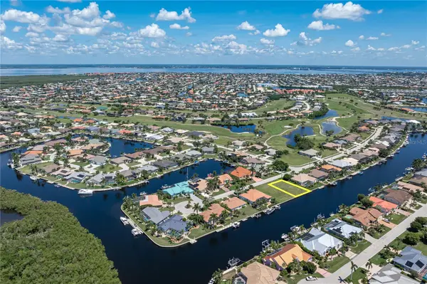 3936 LA COSTA ISLAND CT, Punta Gorda, FL 33950