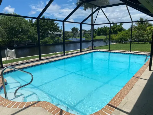 165 DARTMOUTH DR NW, Port Charlotte, FL 33952