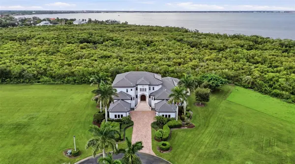 4790 HARBOR POINT CT, Port Charlotte, FL 33952